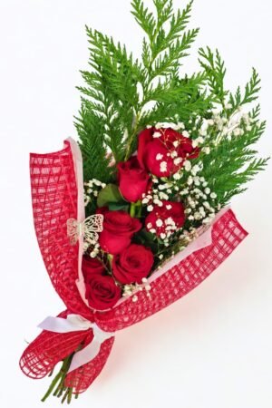 ramo de rosas rojas y velo de novia a domicilio