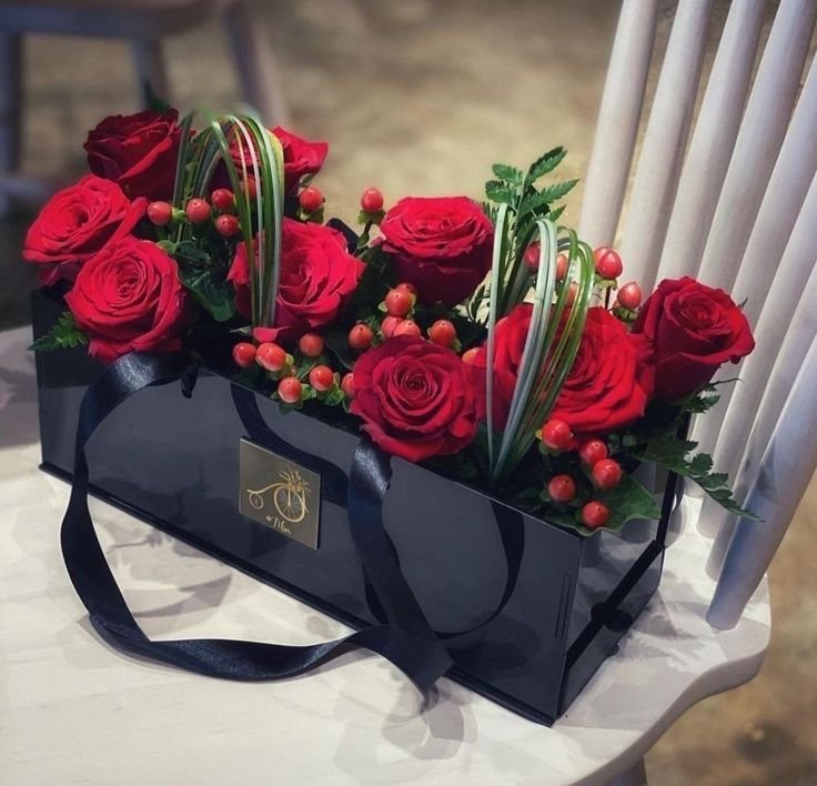 Regalos con Flores a Domicilio en Santiago | Arreglos Florales